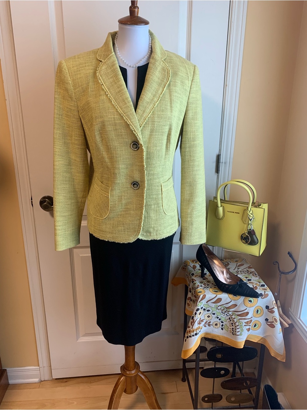 Gerry Weber yellow textured tweed like Blazer